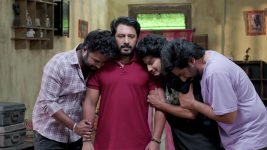 Podarillu S01 E99 Madhava's Emotional Turmoil