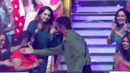 Wheel Of Fortune S01 E51 Neetu, Andell And Archana Spin The Wheel