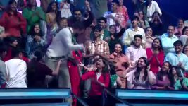 Wheel Of Fortune S01 E59 Akansha, Vivek And Chanda Spin The Wheel