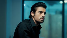 Chamak S02 E05 200 Crores