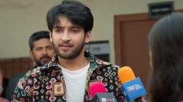 Itti Si Khushi S01 E232 Virat Walks Free Itti Si Khushi S01 E232 Virat Walks Free