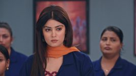 Kyunki Rishton Ke Bhi Roop Badalte Hain S01 E68 Bharati Guides Angad