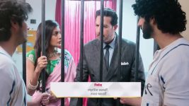 Mr and Mrs Parshuram S01 E89 Malhar Blocks Deepali's Visit