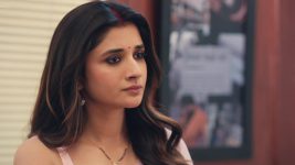 Naagin (Colors tv) S07 E44 Apara's Bold Plan to Find Nagmani Naagin (Colors tv) S07 E44 Apara's Bold Plan to Find Nagmani