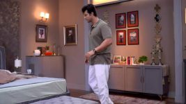 Pratigga S01 E24 Abhimanyu, Chhuti's Wedding Quest