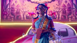 Babli Sundori (Star Jalsha) S01 E08 Babli Throws Her Shoe at Binayak