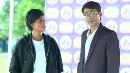 Ghurni (Star Jalsha) S01 E42 Jhumpa Fears the Worst Ghurni (Star Jalsha) S01 E42 Jhumpa Fears the Worst