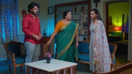 Godavari S01 E43 Sharada Rebukes Jahnavi
