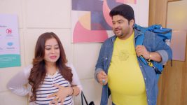 Hui Gumm Yaadein Ek Doctor Do Zindagiyan S01 E59 Couple On The Run