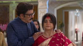 Parashuram (Star Jalsha) S01 E460 Ayushi's Heartbreak Deepens Parashuram (Star Jalsha) S01 E460 Ayushi's Heartbreak Deepens