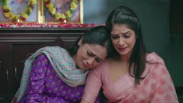Saptapadi (Star Maa) S01 E218 Maitri, Lahari's World Fall Apart