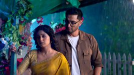 Sudhu Tomari Jonyo S01 E125 Rahul Witnesses Rahi's Fear