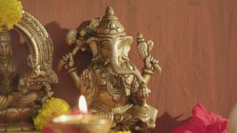 Tharala Tar Mag S01 E1201 Sayali Seeks a Divine Sign