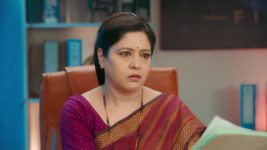 Udne Ki Aasha S01 E812 Renuka Mortgages the House
