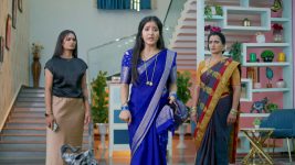 Vaarasuralu (Star Maa) S01 E137 Maithili Sways Soudhamini