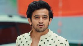 Yeh Hai Chahatein S04 E248 Arjun to Rescue the Sisters?