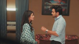 Yeh Hai Chahatein S04 E300 Arjun Reasons with Kaashvi