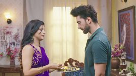 Yeh Rishta Kya Kehlata Hai S61 S01 E2042 Abhira Reassures Armaan Yeh Rishta Kya Kehlata Hai S61 S01 E2042 Abhira Reassures Armaan
