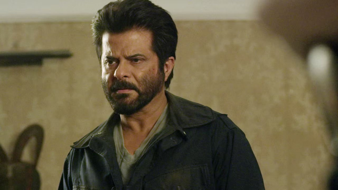 24: India S02 E12 Day 2: 9:00 p.m. – 10:00 p.m.