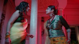Do Duniya Ek Dil S01 E86 Padma Under Sonam's Threat