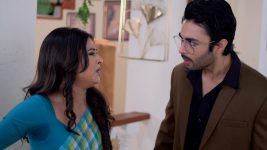 Ghurni (Star Jalsha) S01 E72 Prithwiraj Falls for Bishakha's Lie Ghurni (Star Jalsha) S01 E72 Prithwiraj Falls for Bishakha's Lie