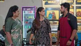 Gunde Ninda Gudi Gantalu S01 E724 Shobana Confronts Ravi Gunde Ninda Gudi Gantalu S01 E724 Shobana Confronts Ravi