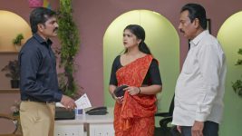 Gunde Ninda Gudi Gantalu S01 E729 Meena Encounters Betrayal