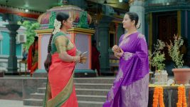 Karthika Deepam S02 E719 Deepa's Skill Impresses Malini