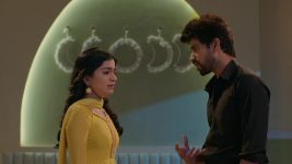 Lapandav (Star Pravah) S01 E283 Sakhi and Kanha's Failed Mission