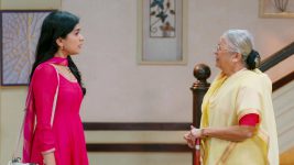 Lapandav (Star Pravah) S01 E286 Rajlakshmi Unravels Shocking Past