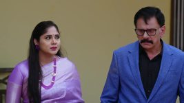 Maryadhe Ramanna (Colors Kannada) S01 E54 Aishwarya Turns Vishwanatha Away