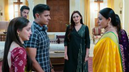 Mr and Mrs Parshuram S01 E165 Shivprasad Shocks the Dixits