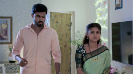 Nuvvu Leka Nenu Lenu S01 E166 Vikram Defends Radha Nuvvu Leka Nenu Lenu S01 E166 Vikram Defends Radha