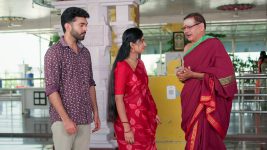 Paape Maa Jeevana Jyothi S01 E1615 The Priest Thanks Kutti, Aditya