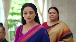 Sairaab S01 E42 Where Will Nayanika Seek Treatment?