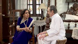 Sangsarer Sangkirtan (Star Jalsha) S01 E105 Bongshi Enjoys Sabitri Devi's Story