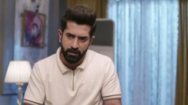 Tujhya Sobatine S01 E162 Malhar Puts Nupur on Edge