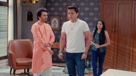 Aanandi (Star Pravah) S01 E121 Vidyadhar Saves Pruthvi