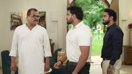 Bai Tuza Ashirwad S01 E108 Chandrakant Holds Vivaan Liable