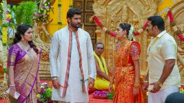 Godavari S01 E99 Bhuvana's Shocking Decision Godavari S01 E99 Bhuvana's Shocking Decision