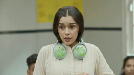 Juhi Mui S01 E32 Juhi's Exam Ordeal