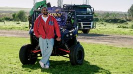 Khatron Ke Khiladi S15 E10 Lights, Camera, Khatra! Khatron Ke Khiladi S15 E10 Lights, Camera, Khatra!
