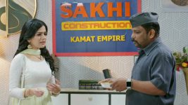 Lapandav (Star Pravah) S01 E299 Sakhi Interrogates the Peon