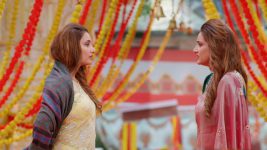 Lapandav (Star Pravah) S01 E304 Manaswini's Threat to Tejaswini