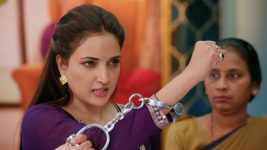 Lapandav (Star Pravah) S01 E315 Manaswini Is Sentenced to Ten Years Lapandav (Star Pravah) S01 E315 Manaswini Is Sentenced to Ten Years