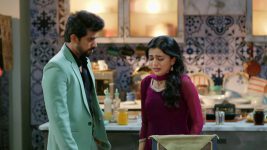 Lapandav (Star Pravah) S01 E316 Kanha's Efforts to Make Sakhi Happy