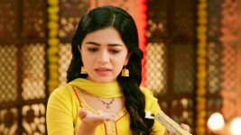 Lapandav (Star Pravah) S01 E318 Sakhi's Past Comes Calling