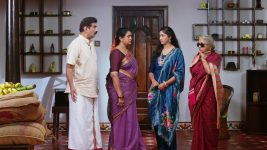 Maryadhe Ramanna (Colors Kannada) S01 E75 Jayamma Grows Suspicious