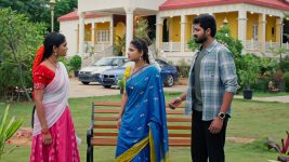 Nuvvu Leka Nenu Lenu S01 E191 Radha's Strong Message to Chitti