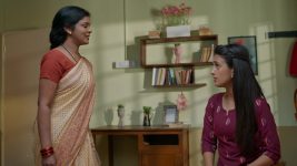Podarillu S01 E182 Varalu's Deceptive Plan for Shailu